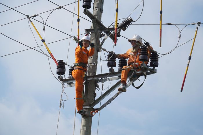 Công ty Điện lực Bắc Ninh đang đẩy mạnh công tác tuyên truyền, vận động khách hàng sử dụng điện an toàn, tiết kiệm và hiệu quả. Ảnh: PV