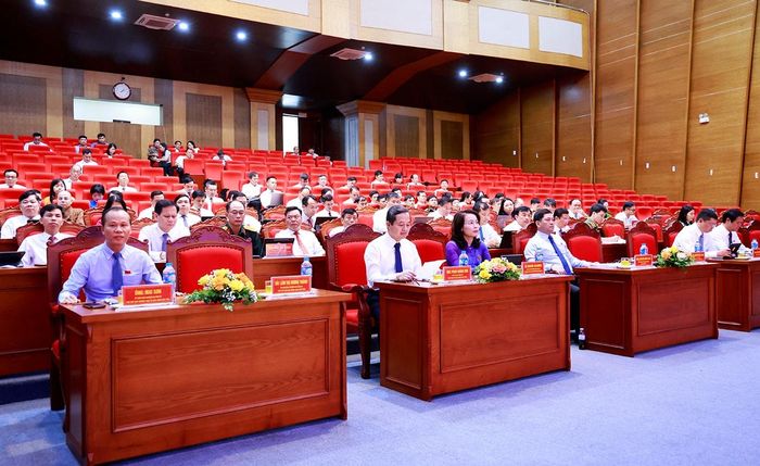 Các đại biểu tham dự kỳ họp