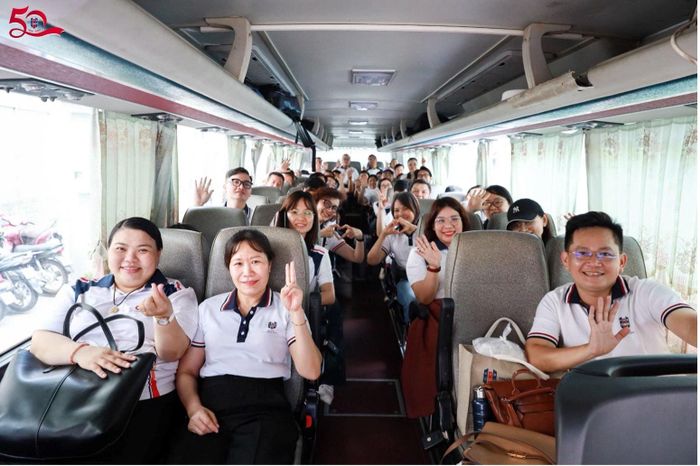 Cán bộ, giảng viên của Trường Đại học Ngân hàng TP. Hồ Chí Minh chính thức lên đường thực hiện nhiệm vụ kiểm tra công tác coi thi tốt nghiệp THPT năm 2026 tại 27 hội đồng thi của TP. Hồ Chí Minh, khu vực Bà Rịa - Vũng Tàu.