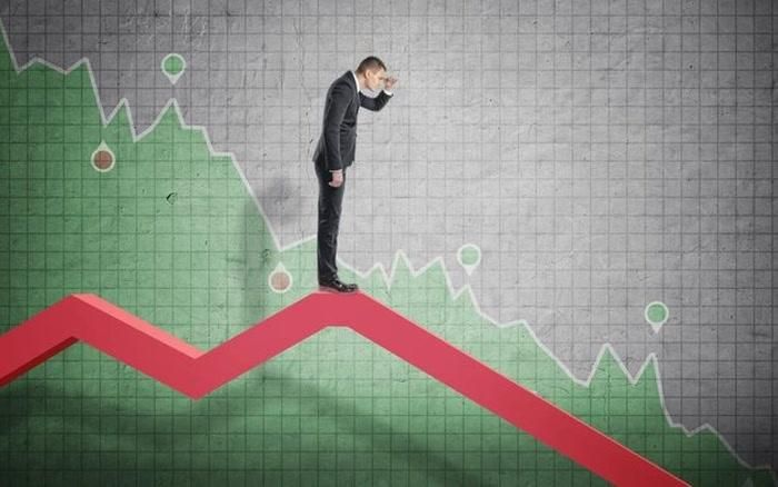 Áp lực bán dồn dập khiến VN-Index rớt mạnh khỏi ngưỡng 1.800 điểm.