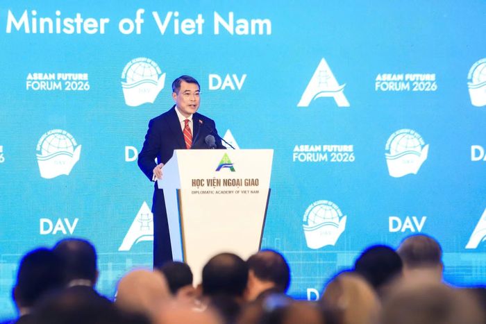 Thủ tướng Lê Minh Hưng bày tỏ, nếu gần sáu thập kỷ đã qua là hành trình xây dựng bản sắc của ASEAN thì những thập kỷ tới đây sẽ là hành trình định hình tương lai của ASEAN.