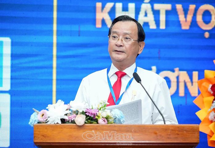 Ông Lê Hoàng Phước, Chủ tịch Hiệp hội Doanh nghiệp tỉnh Cà Mau nhiệm kỳ 2020-2025, báo cáo kết quả hoạt động của Hiệp hội trong 5 năm qua.