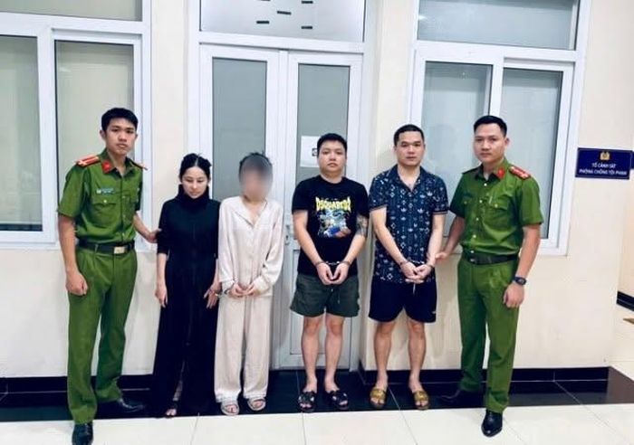 Các đối tượng bị bắt. Ảnh: CA TP Hà Nội.