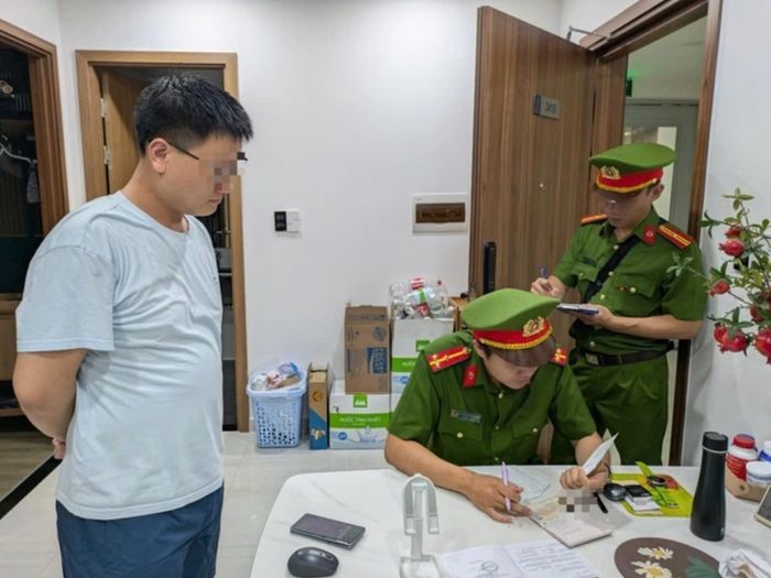 Khi có người lưu trú qua đêm, các cá nhân, tổ chức sau đây có trách nhiệm thông báo việc lưu trú