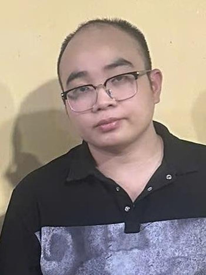 Phạm Ngọc Mạnh tại cơ quan Công an