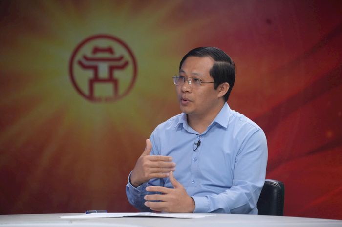TS Đoàn Văn Tình trao đổi tại Chương trình. Ảnh: Phạm Hùng