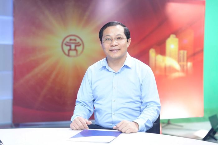 TS Đoàn Văn Tình, Phó Trưởng khoa Quản trị nhân lực, Học viện Hành chính và Quản trị công tham gia trao đổi tại Chương trình. Ảnh: Phạm Hùng