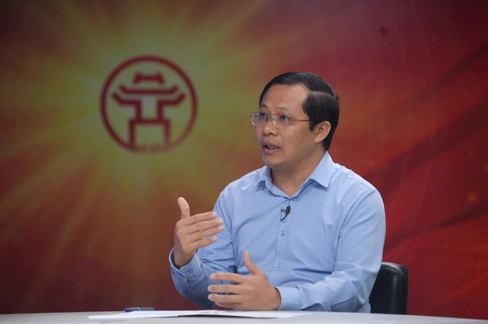 TS Đoàn Văn Tình, Phó Trưởng khoa Quản trị nhân lực, Học viện Hành chính và Quản trị công tham gia trao đổi tại Chương trình. Ảnh: Phạm Hùng