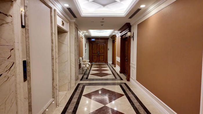 Sảnh căn hộ theo phong cách khách sạn 5-6 sao, rộng tới 2m, đề cao sự yên tĩnh, riêng tư cho các gia đình. (Nguồn: @thuyphanbds).