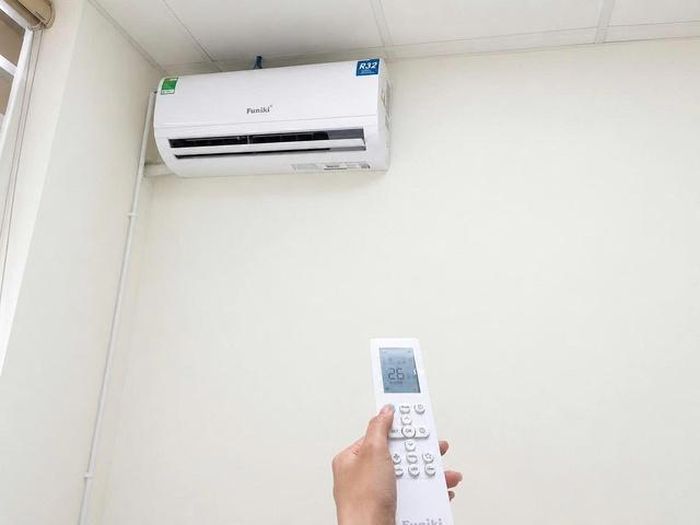 Mùa hè đến là nhu cầu sử dụng điều hòa tăng cao. Ảnh: Quỳnh Mai.