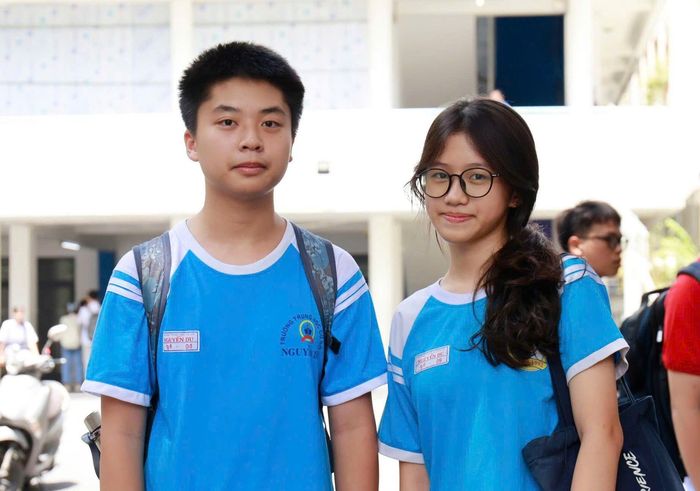 Thí sinh tham dự kỳ thi lớp 10 Trường Phổ thông Năng khiếu. Ảnh: NM