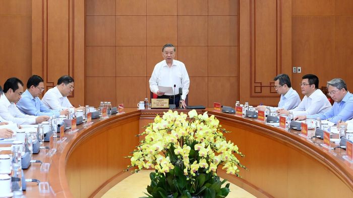 Tổng Bí thư, Chủ tịch nước Tô Lâm chủ trì buổi làm việc với Đảng ủy Chính phủ và các cơ quan về tổng kết Nghị quyết 24-NQ/TW của Trung ương khóa XI. Ảnh: NHÂN DÂN