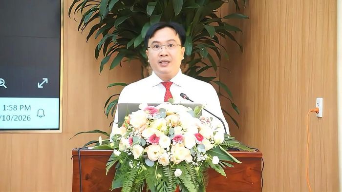 Ông Lê Thanh Hòa, Quyền Viện trưởng Viện Kinh tế - Xã hội TP Cần Thơ