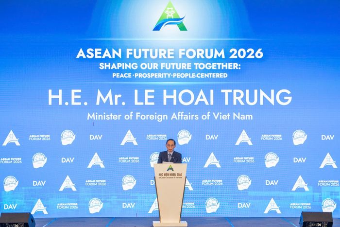 Lê Hoài Trung cho rằng Diễn đàn đã giúp các đại biểu nhìn lại những thành tựu quan trọng của ASEAN. Ảnh: Việt Linh.