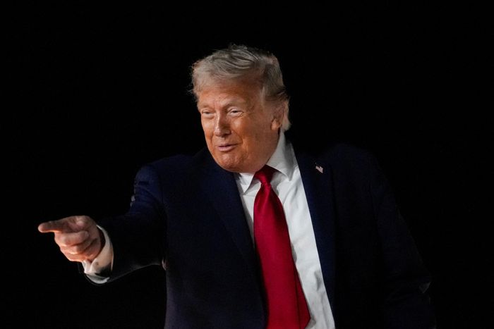  Trong những ngày gần đây, ông Trump rất lạc quan về tiến trình đàm phán với Iran. Ảnh: Reuters. 