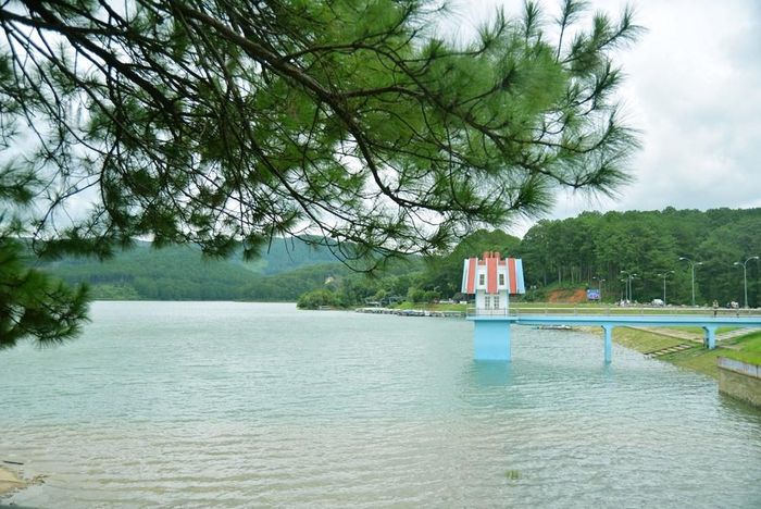 KDL quốc gia hồ Tuyền Lâm được định hướng phát triển theo mô hình tăng trưởng xanh