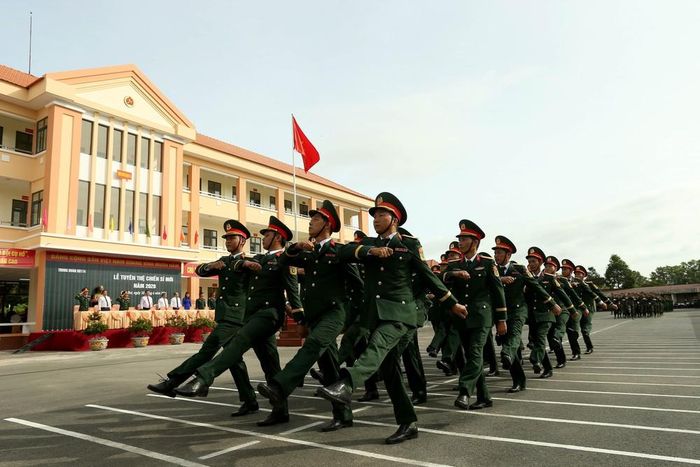 Lễ Tuyên thệ chiến sĩ mới năm 2026 của Trung đoàn Bộ binh 114. Ảnh: Duy Khương – TTXVN