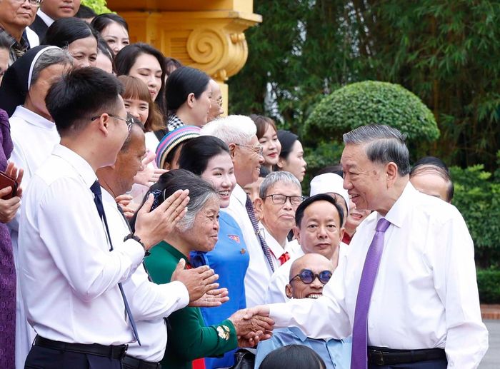 Tổng Bí thư, Chủ tịch nước Tô Lâm và các đại biểu. Ảnh: Thống Nhất – TTXVN