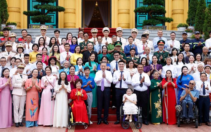Tổng Bí thư, Chủ tịch nước Tô Lâm và các đại biểu. Ảnh: Thống Nhất – TTXVN