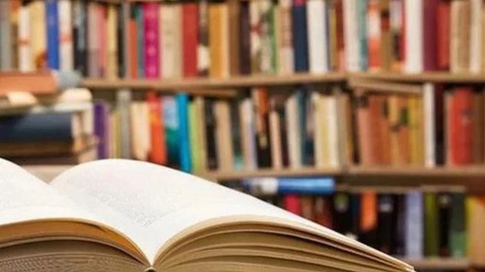 Cục Xuất bản, In và Phát hành đã có văn bản yêu cầu Nhà xuất bản dừng phát hành cuốn sách
