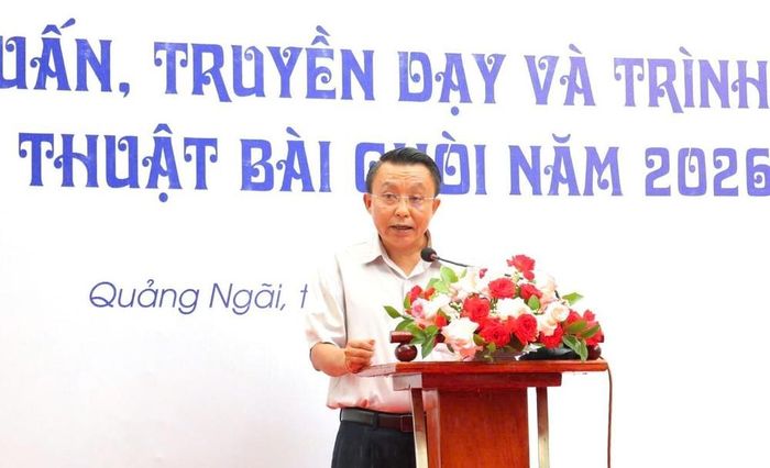 Ông Phan Văn Hoàng, Phó Giám đốc Sở Văn hóa, Thể thao và Du lịch tỉnh Quảng Ngãi, phát biểu tại lễ khai mạc. Ảnh: Đinh Hương - TTXVN