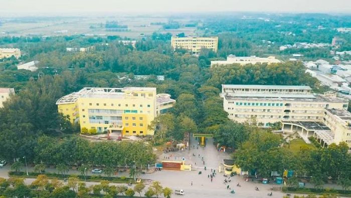 Đại học Trà Vinh vào top 17 thế giới trên bảng xếp hạng WURI Ranking về đổi mới sáng tạo và đóng góp xã hội.
