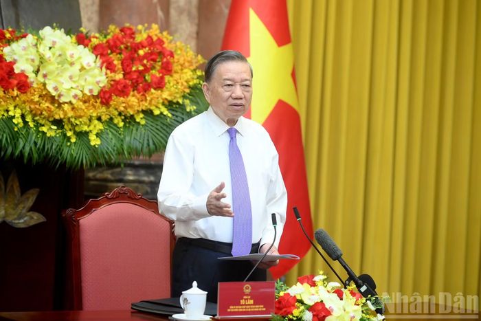 Tổng Bí thư, Chủ tịch nước Tô Lâm phát biểu tại cuộc gặp mặt thân mật 100 đại biểu trong Chương trình “Việc tử tế” của Đài Truyền hình Việt Nam.
