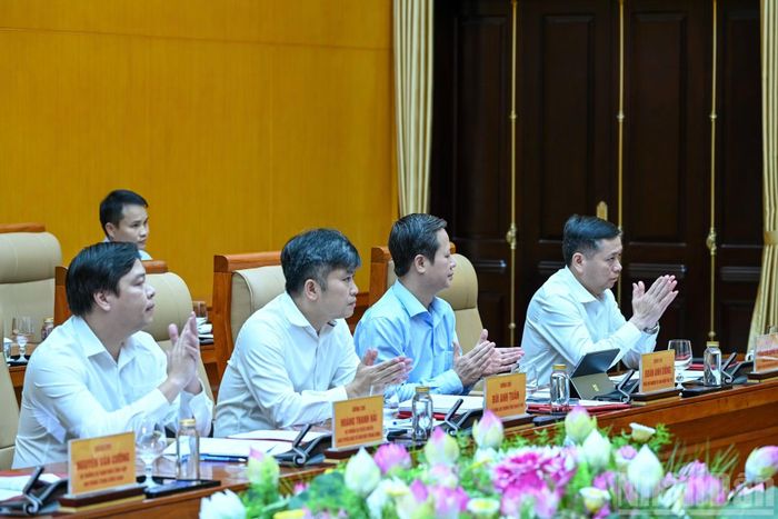 Thành viên Đoàn kiểm tra, giám sát số 12 của Bộ Chính trị dự hội nghị. (Ảnh: DUY LINH)