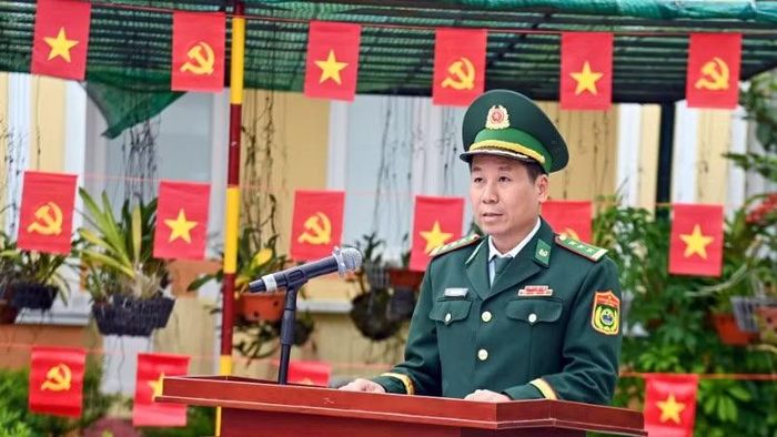 Thượng tá Trần Minh Toàn, Phó Chỉ huy trưởng, Tham mưu trưởng Bộ đội Biên phòng thành phố Huế phát biểu tại buổi lễ.