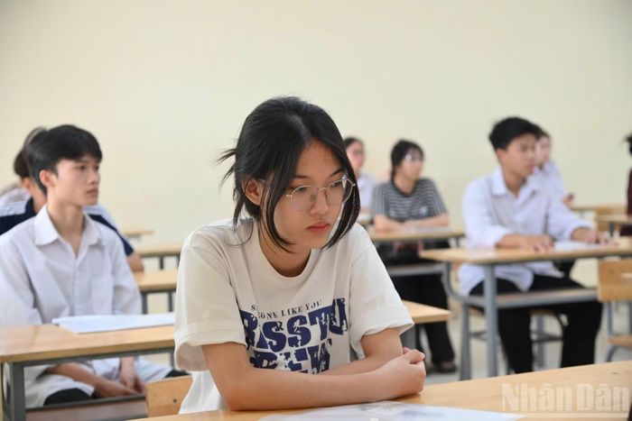 Tiếp đó, sáng 12/6, thí sinh sẽ tham gia thi các môn tự chọn.