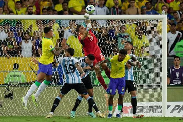 Argentina và Brazil có điều kiện thuận lợi khi giải đấu diễn ra tại Bắc Mỹ .Ảnh: AP