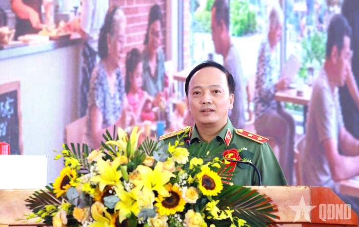  Trung tướng Đặng Hồng Đức, Ủy viên Trung ương Đảng, Thứ trưởng Bộ Công an phát biểu tại lễ khởi công. 