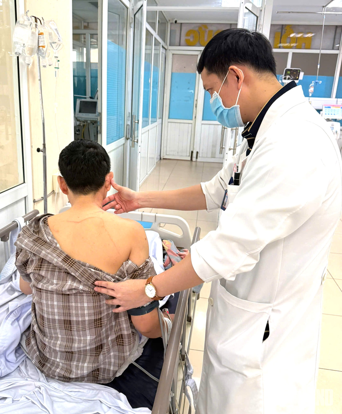 Những vết thương trên người bệnh nhân khi bị sét đánh. 
