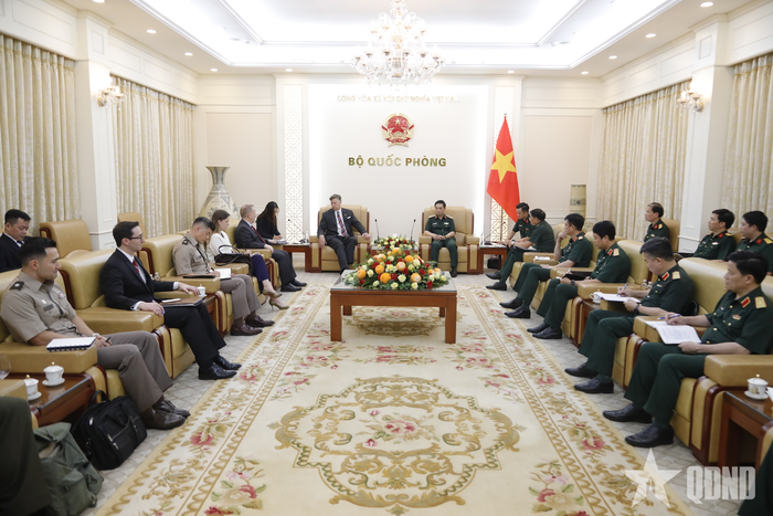 Quang cảnh buổi tiếp. 