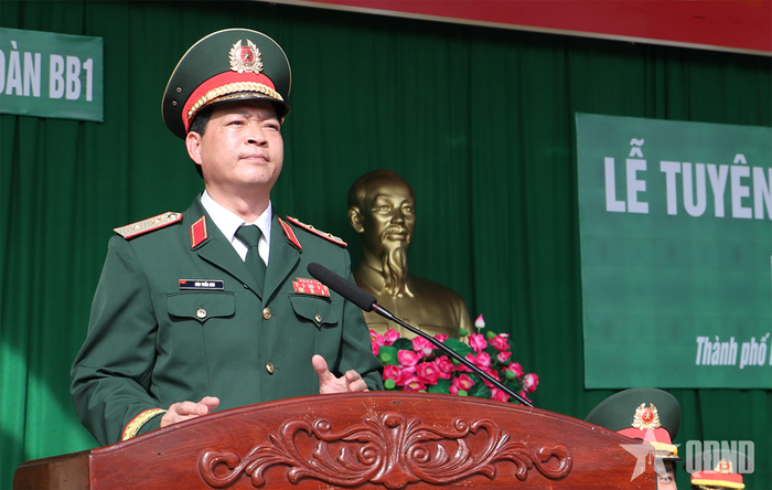 Trung tướng Đào Tuấn Anh phát biểu chỉ đạo. 