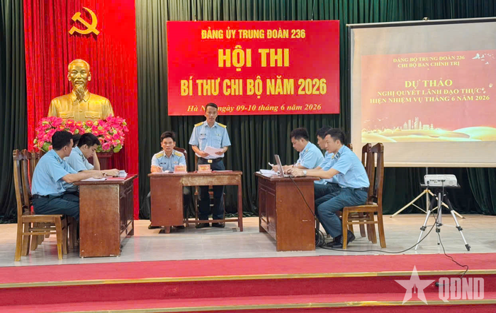 Phần thi thực hành Chi bộ Ban Chính trị Trung đoàn.