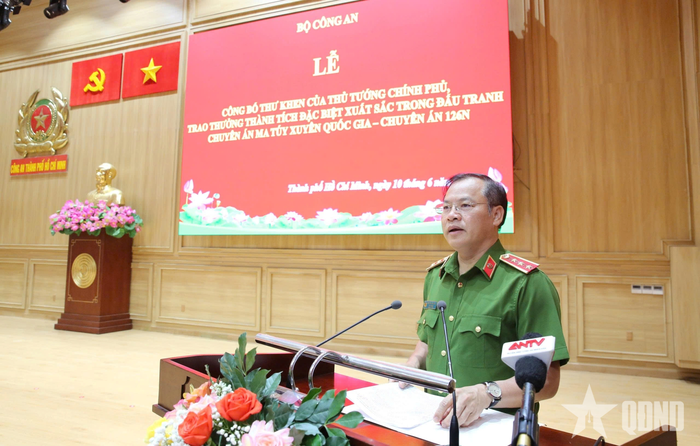Thượng tướng Nguyễn Văn Long, Ủy viên Trung ương Đảng, Thứ trưởng Bộ Công an phát biểu tại lễ trao thưởng.