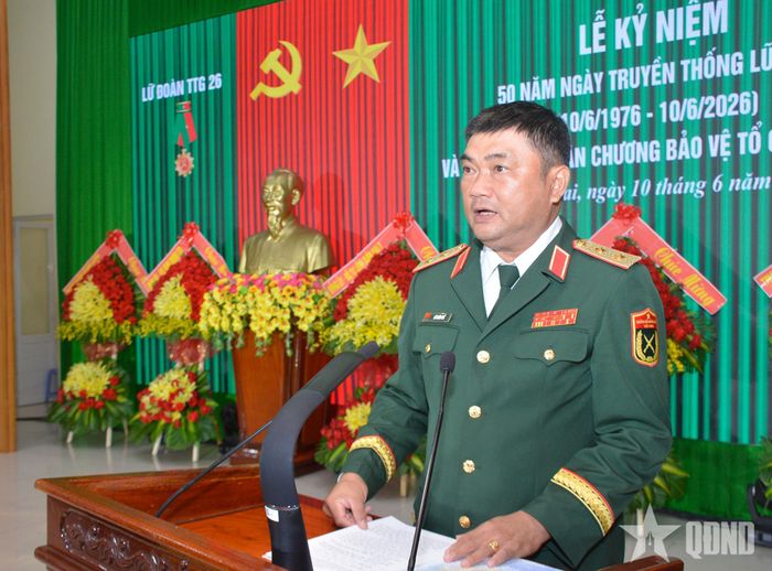 Trung tướng Lê Xuân Thế phát biểu.