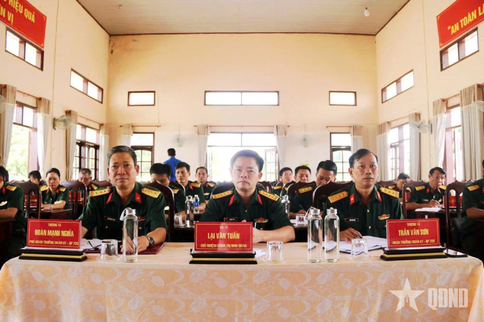 Các đại biểu dự hội nghị. 