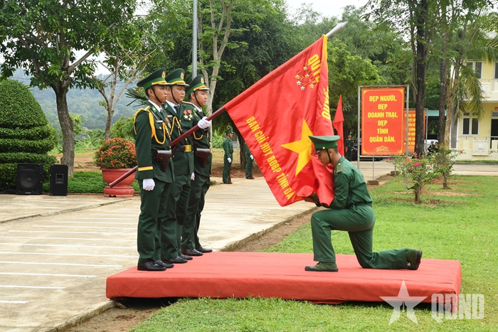 CSM tuyên thệ.