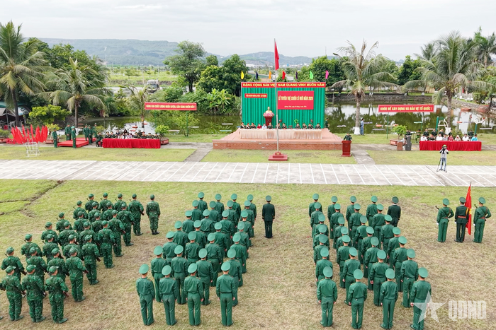Quang cảnh buổi lễ.
