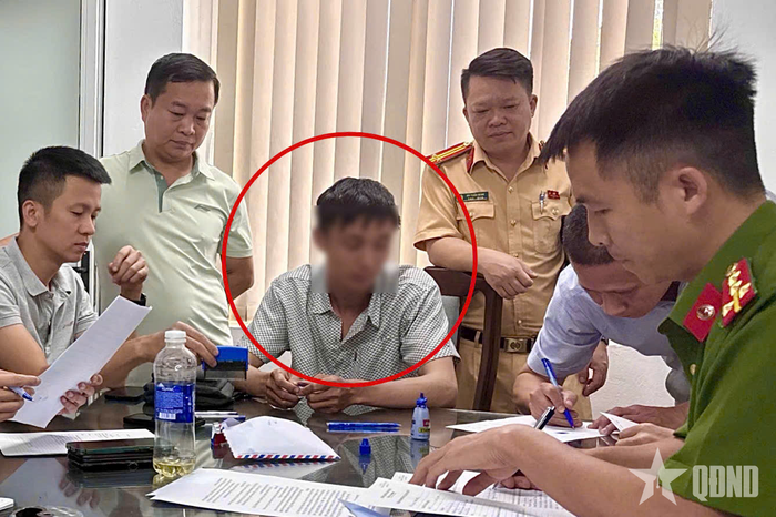  Người vi phạm là Lý Sành Vạng (sinh năm 1998, trú tại xóm Kéo Có, xã Phan Thanh, tỉnh Cao Bằng), thí sinh mang số báo danh 288.