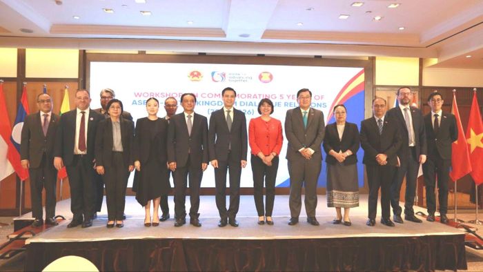Các đại biểu tham dự Hội thảo ASEAN-Anh: 5 năm đồng hành, kiến tạo tương lai. Ảnh: TUẤN ANH