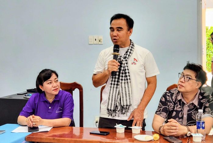  Diễn viên Quyền Linh đưa ra nhiều đề xuất hỗ trợ các nhà làm phim trẻ. Ảnh: VĂN TUẤN 