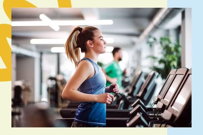 Tập thể dục có thể đóng vai trò như một 'van xả' lành mạnh cho tâm trí. Ảnh: INT.