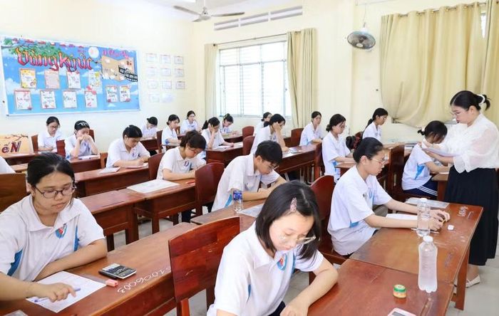 Thí sinh cần hiểu rõ hành vi gian lận trong thi cử sẽ để lại những hậu quả nghiêm trọng.