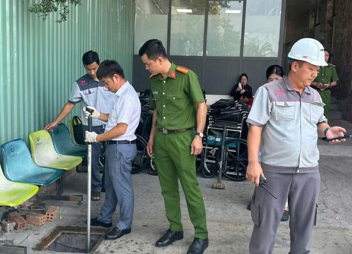 Cơ quan chức năng kiểm tra việc xả thải của bệnh viện S.I.S Cần Thơ.