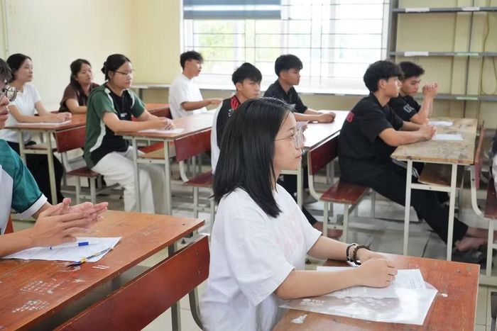Nghệ An có gần 42.000 thí sinh dự thi Tốt nghiệp THPT năm 2026. Ảnh: Hồ Lài