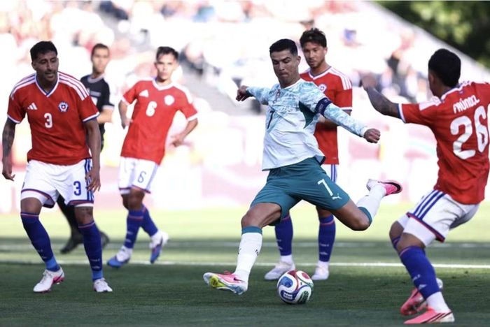 Ronaldo vẫn là niềm cảm hứng cho các cầu thủ Bồ Đào Nha với tinh thần thi đấu mạnh mẽ