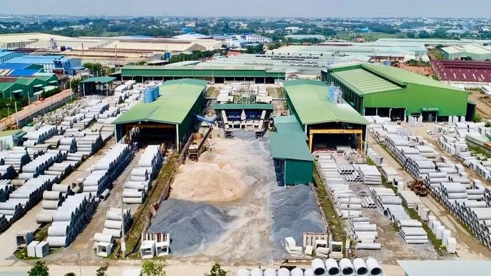 C32 là doanh nghiệp xây dựng và sản xuất vật liệu xây dựng. Ảnh: C32